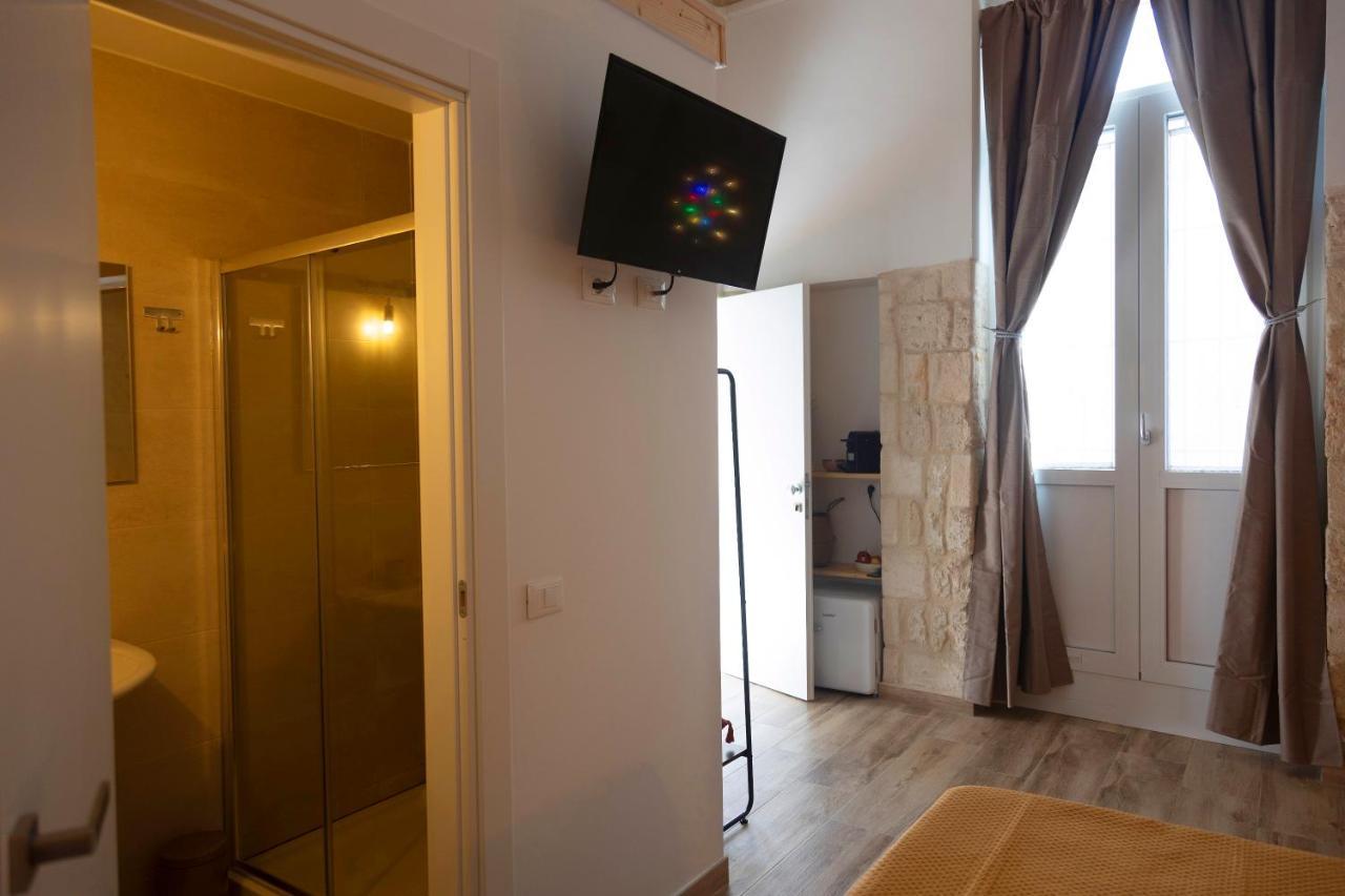 Apulian House Hotel บรินดิซิ ภายนอก รูปภาพ